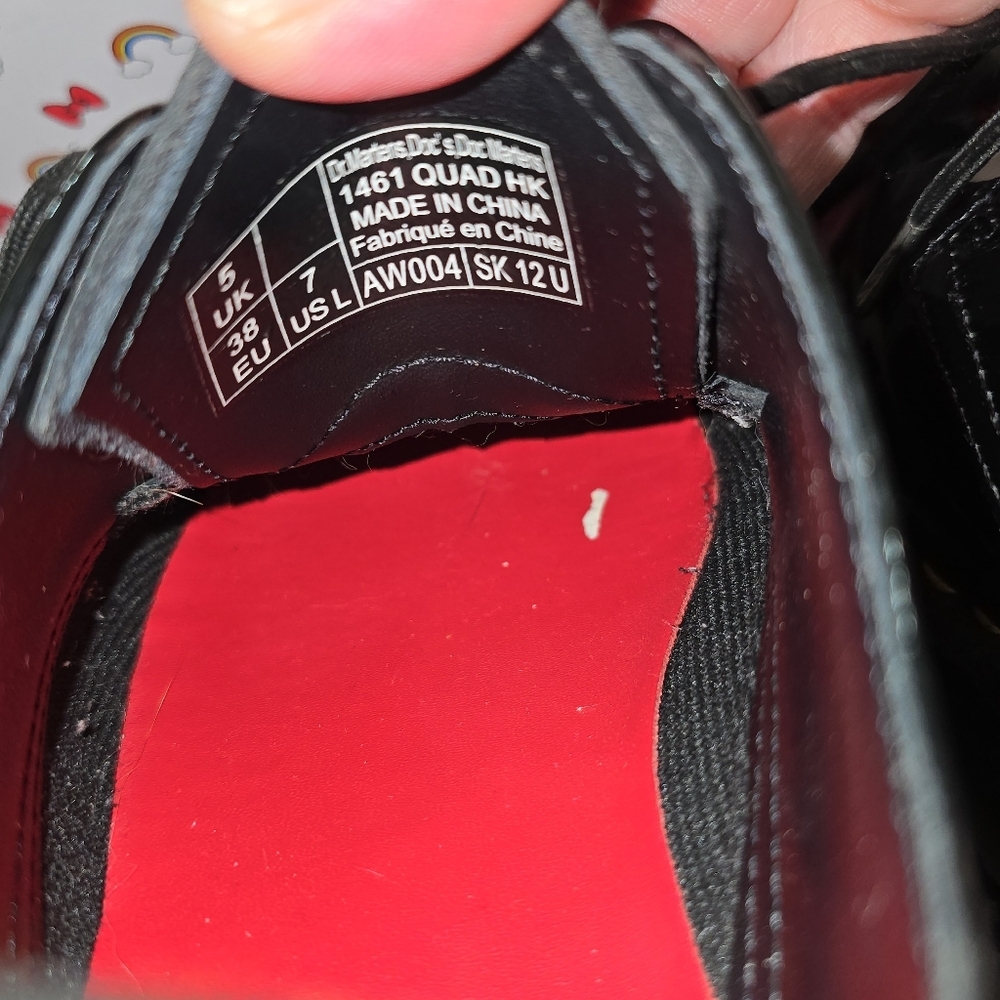 Dr. Martens Hello Kitty 60 Years 1461 Quad HK Patent Lamper Hydro Leather 7 - Picture 14 of 16
